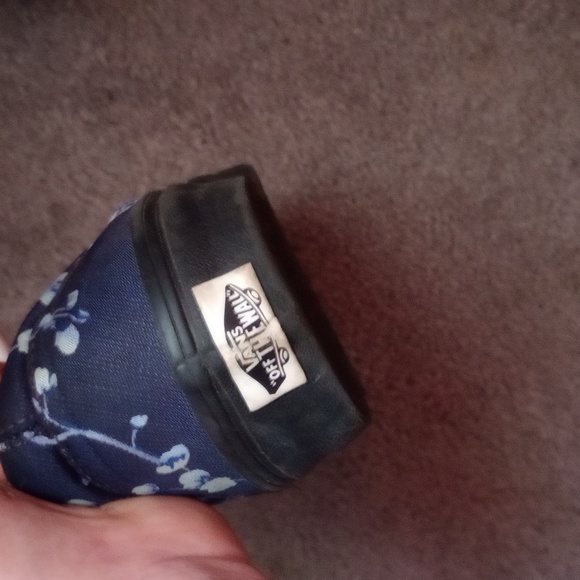 VANS Old Skool Navy Cherry Blossom Floral Lace up women's size 10 men's size 8.5 - Picture 3 of 4